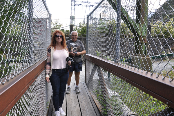 Ilse Blahak and Lee Duquette on the suspension bridge